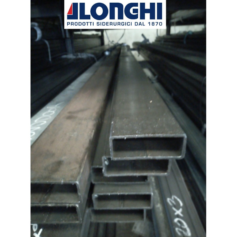 Tubolare In Ferro Quadrato 20x20x2 Mm - Lunghezza 3 Metri