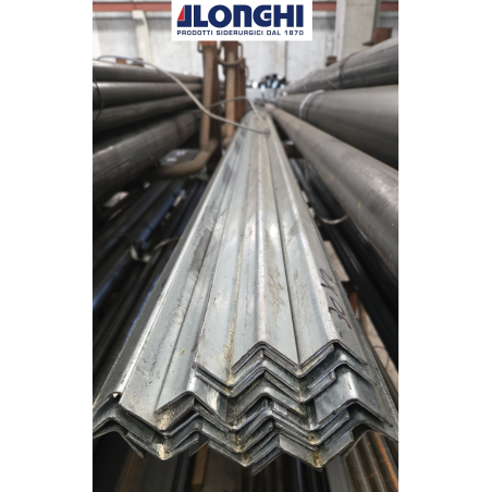 30 X 30 X 2 mm. ANGOLARE IN LAMIERA ZINCATA 3 PEZZI da 2 METRI