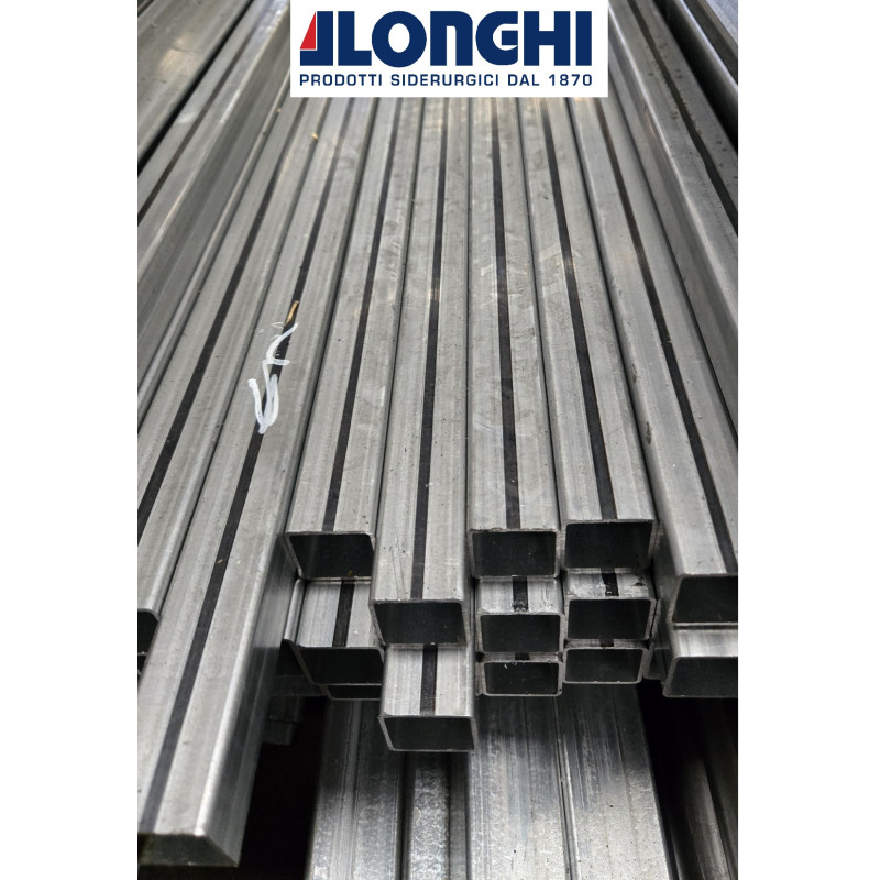 Tubolare Quadro Zincato 30x30x1,5 mm - SCONTATO DEL 30% - barra da 290 cm.